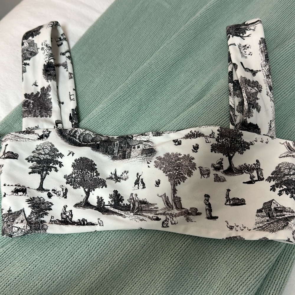 WeWoreWhat Black Toile Sports Bra